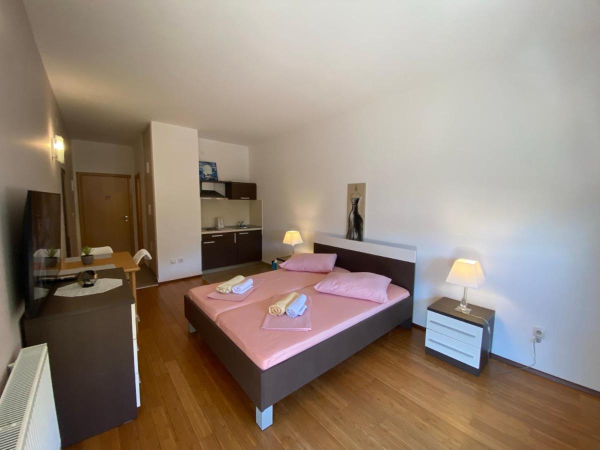 Apartments San Monte Podstrana Exterior foto