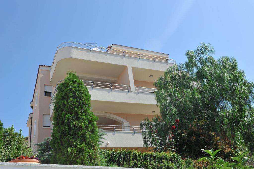 Apartments San Monte Podstrana Exterior foto